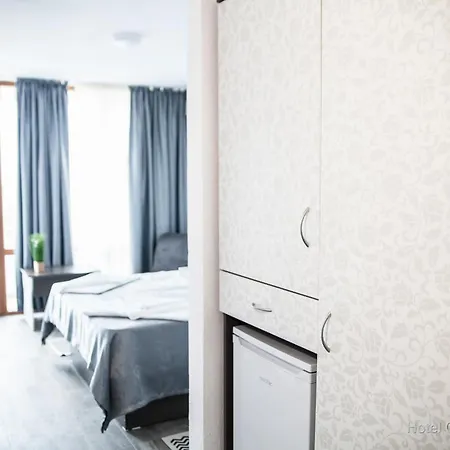 Carmen Hotel
