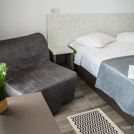 Carmen Hotel